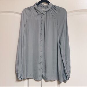 Urban Outfitters Blue Gray Flowy Sleeve Button Up Gathered Blouse Tunic M Silky